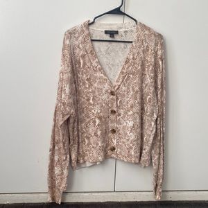 ANN TAYLOR! WORN ONCE! Size: L . 100% cotton!